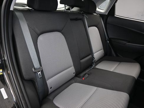 Used 2021 Hyundai Kona SE image 35