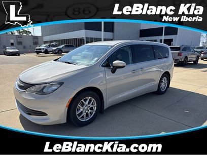 Used 2017 Chrysler Pacifica Touring