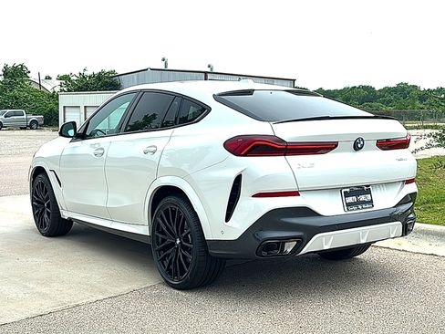New 2027 BMW X6 xDrive40i w/ Climate Comfort Package AWD/4WD image 6