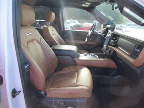 Used 2022 Ford Expedition Platinum AWD/4WD image 20