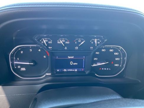 Used 2022 GMC Sierra 3500 SLE w/ SLE Value Package AWD/4WD image 15