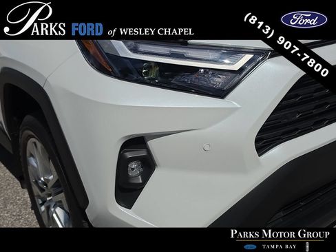 Used 2025 Toyota RAV4 XLE Premium w/ Weather Package FWD image 6