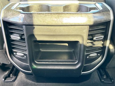 Used 2019 RAM 1500 Big Horn AWD/4WD image 23