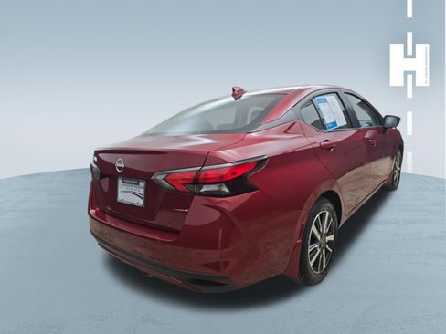 Used 2025 Nissan Versa SV w/ Trunk Package FWD image 4