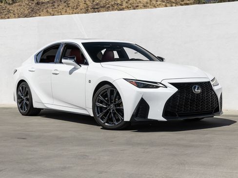 Used 2023 Lexus IS 350 F Sport RWD image 9