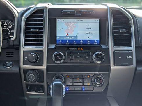 Used 2019 Ford F150 Lariat w/ Equipment Group 502A Luxury AWD/4WD image 16