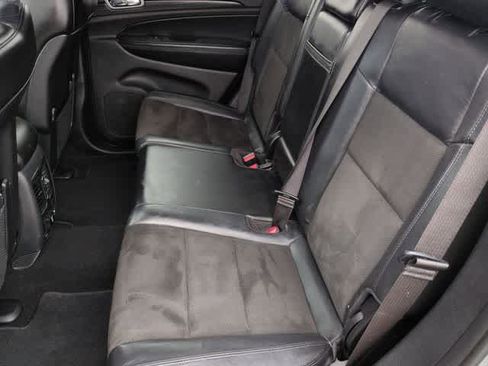 Used 2020 Jeep Grand Cherokee Altitude image 20