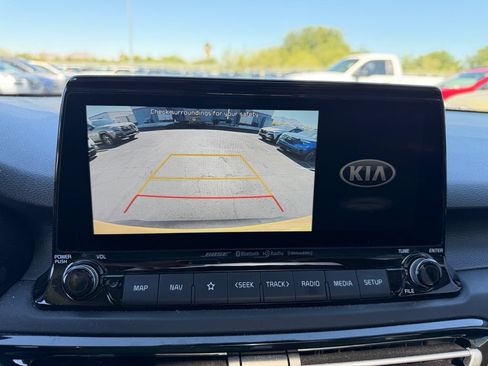 Used 2021 Kia Seltos SX w/ SX Sunroof Package AWD/4WD image 12