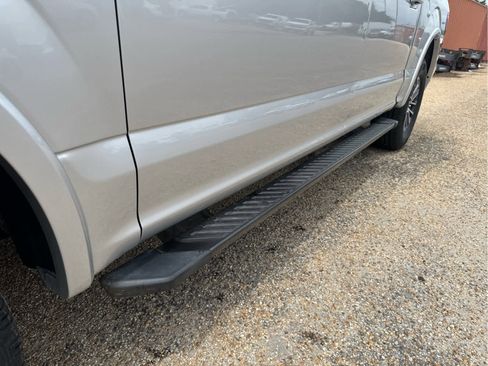 Used 2018 Ford F150 XLT w/ Equipment Group 302A Luxury RWD image 14