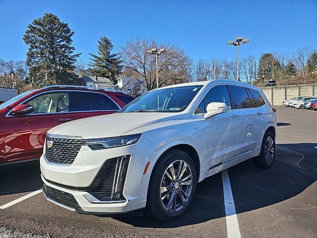 Used 2021 Cadillac XT6 Premium Luxury AWD/4WD image 1
