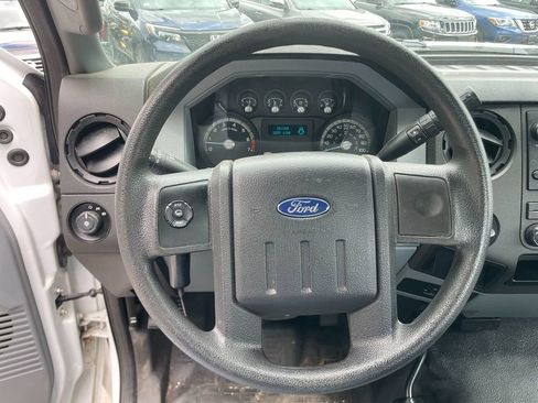 Used 2015 Ford F250 XL w/ Snow Plow Prep Package AWD/4WD image 15