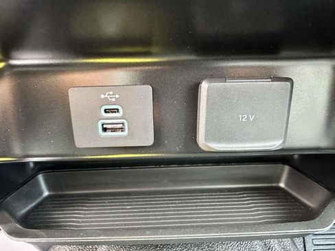 New 2025 Ford F550 4x4 SuperCab Super Duty image 25