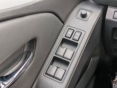 Certified 2024 Nissan Frontier SV w/ Technology Package image 26