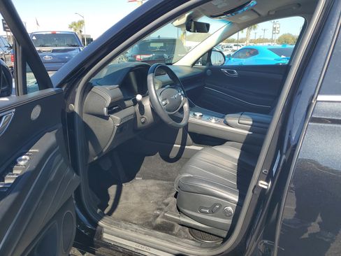 Used 2024 Genesis GV80 2.5T image 12
