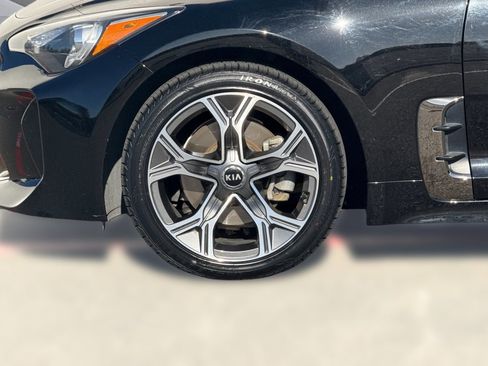 Used 2020 Kia Stinger GT-Line image 11