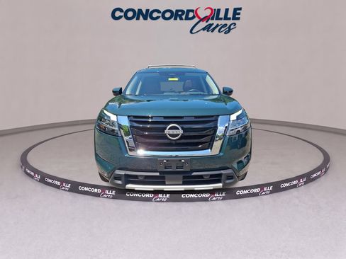 Certified 2023 Nissan Pathfinder Platinum AWD/4WD image 3