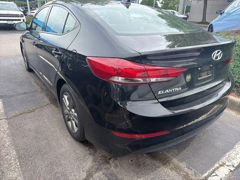 Used 2018 Hyundai Elantra SEL FWD image 9