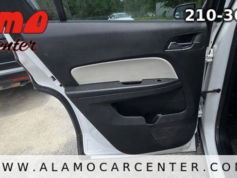 Used 2017 GMC Terrain SLT w/ Driver Alert Package I FWD image 30
