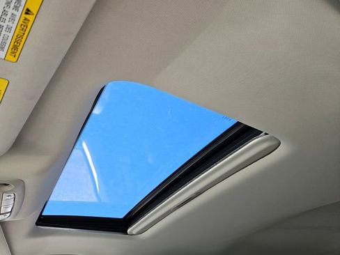 Used 2024 INFINITI QX80 Luxe image 10