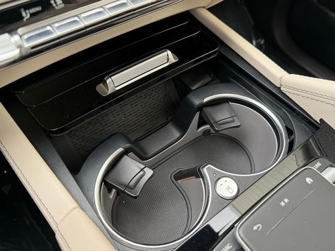 Used 2022 Mercedes-Benz GLS 450 4MATIC w/ Warmth & Comfort Package image 26