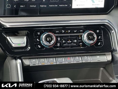 Used 2023 GMC Sierra 1500 Denali w/ Technology Package image 6