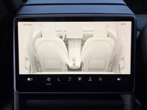 Used 2024 Tesla Model 3 RWD image 23