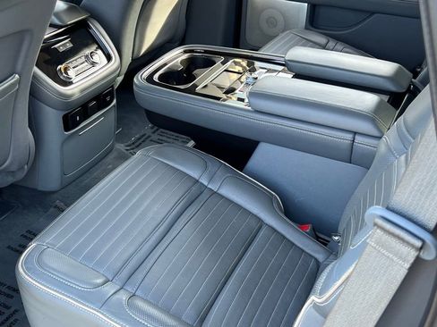 Used 2018 Lincoln Navigator Black Label w/ Cargo Package image 20