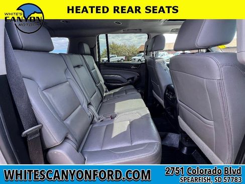 Used 2019 Chevrolet Suburban LT AWD/4WD image 15