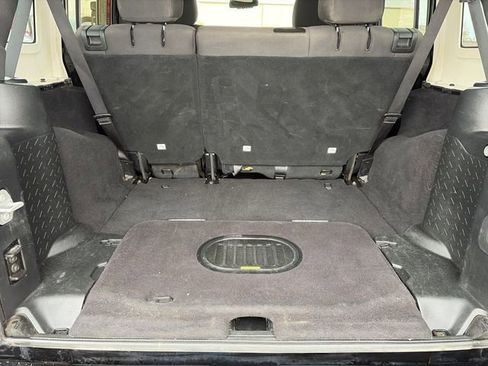 Used 2017 Jeep Wrangler Unlimited Sport image 39