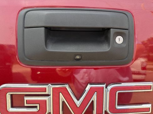 Used 2017 GMC Canyon SLE w/ SLE Convenience Package AWD/4WD image 10