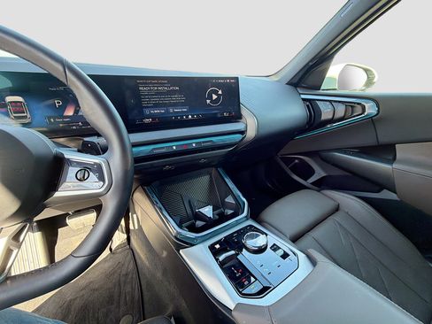 Used 2025 BMW X3 xDrive30i image 26