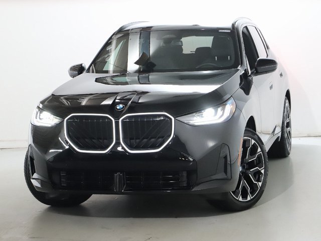 Used 2026 BMW X3 xDrive30i w/ M Sport Package AWD/4WD image 3