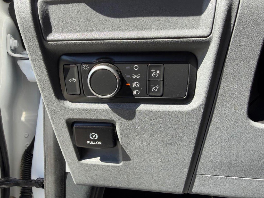 Used 2022 Ford F150 XL w/ Equipment Group 101A High RWD image 38