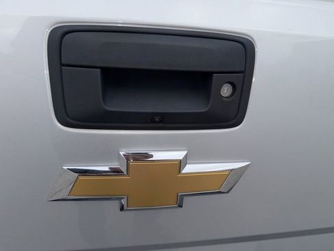 Used 2018 Chevrolet Silverado 1500 LT image 22