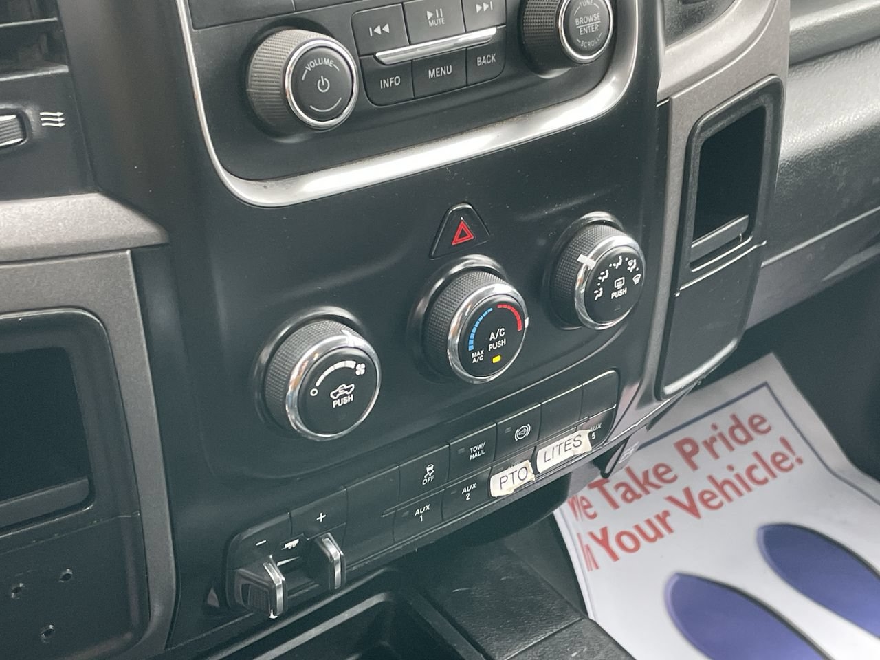 Used 2017 RAM 5500 Tradesman w/ Power Accessory Group AWD/4WD image 32
