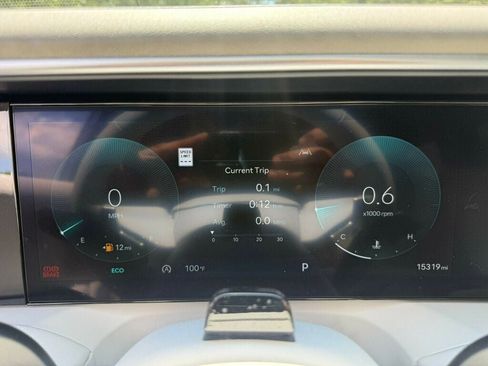 Used 2026 Hyundai Palisade SEL FWD image 4