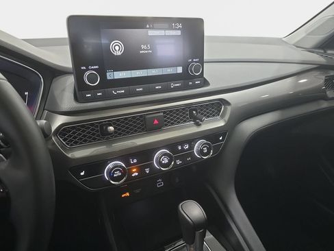 Used 2025 Acura Integra FWD image 17