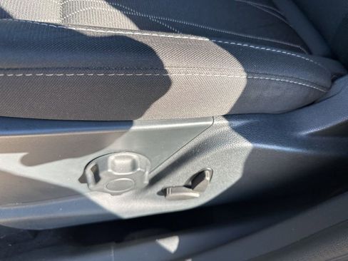 Used 2019 Ford EcoSport SE image 5