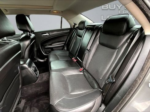 Used 2018 Chrysler 300 Limited w/ Safetytec Plus Group AWD/4WD image 26