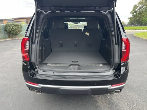 New 2026 GMC Yukon XL Denali w/ Denali Reserve Package AWD/4WD image 27