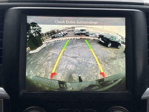 Used 2016 RAM 2500 Big Horn w/ Black Appearance Group image 4