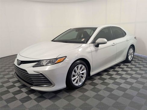 Certified 2023 Toyota Camry LE FWD image 2