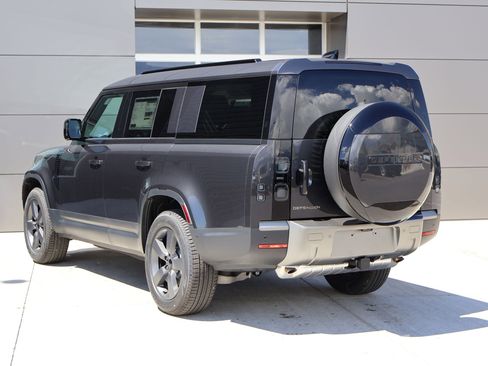 New 2026 Land Rover Defender 130 S AWD/4WD image 8