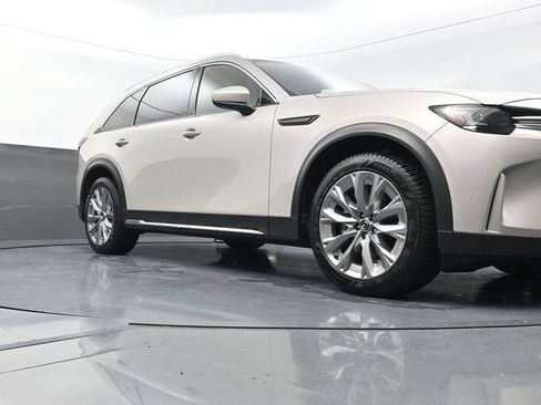 Used 2024 MAZDA CX-90 3.3 Turbo w/ Premium Package AWD/4WD image 32