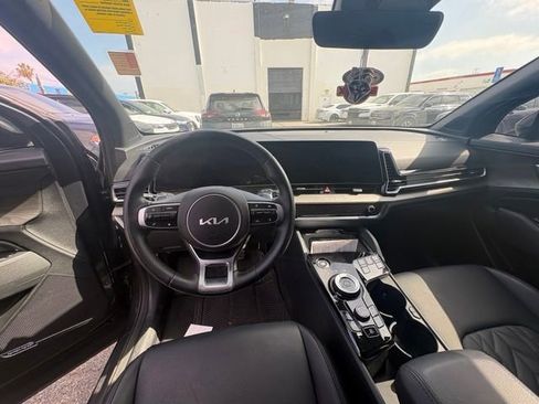 Certified 2025 Kia Sportage X-Line Prestige AWD/4WD image 11