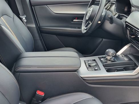 Used 2025 MAZDA CX-70 Plug-In Hybrid w/ Premium Plus image 24