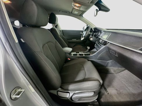 Used 2020 Kia Optima LX FWD image 29