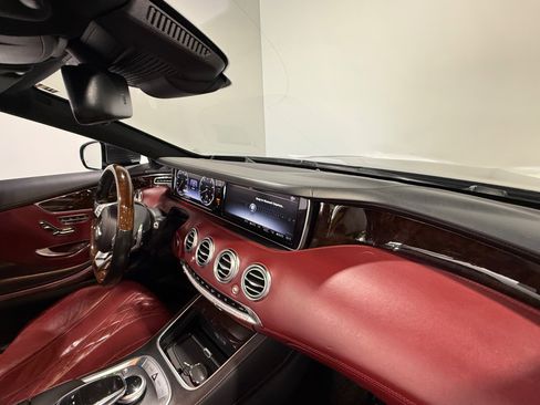 Used 2017 Mercedes-Benz S 550 Cabriolet image 55