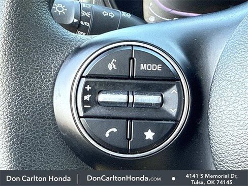 Used 2025 Kia Soul LX image 24