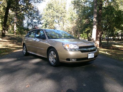 Used 2005 Chevrolet Malibu LT image 3
